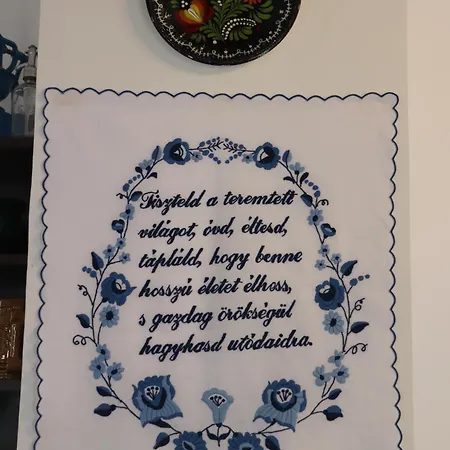Tulipanos Pihenohaz *