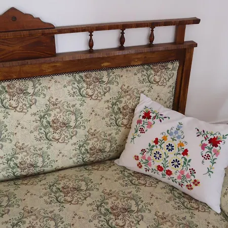 Tulipános Nyaraló *