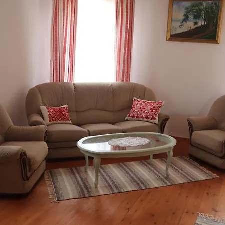 Tulipanos Pihenohaz Hébergement de vacances