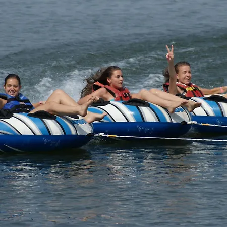 Nyaraló Tulipános Abádszalók